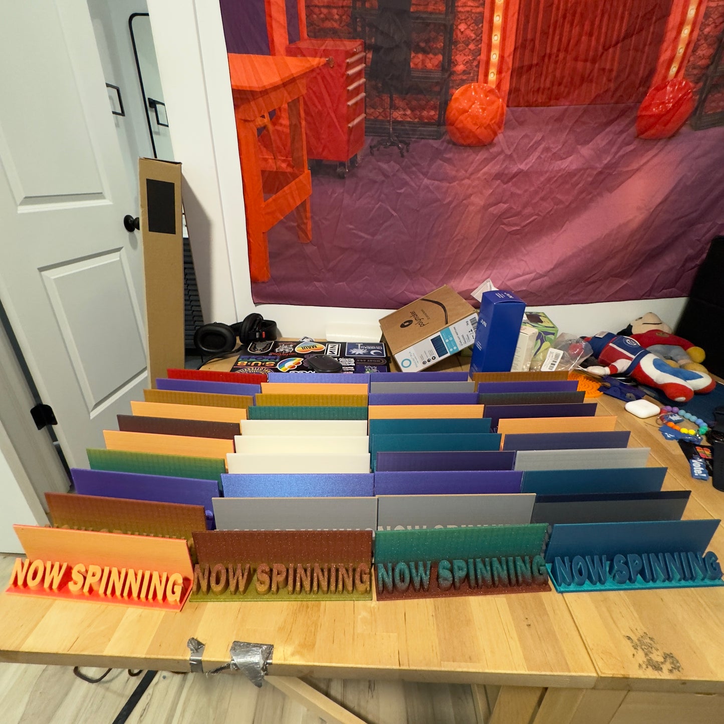 Now Spinning Vinyl Display-Multi-Color 3D Printed